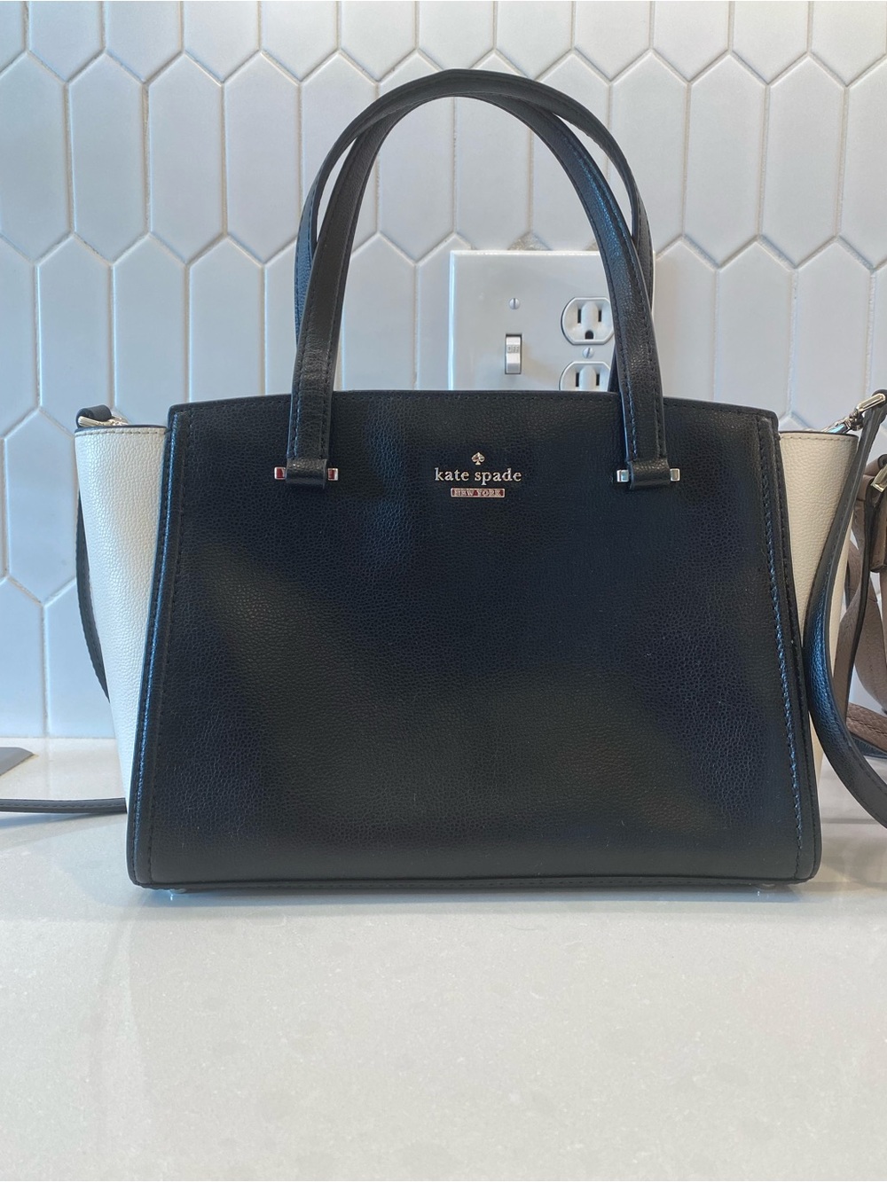 Kate Spade Handbag Lot (2) Cossbody Purse LOOK - Picture 2 of 13